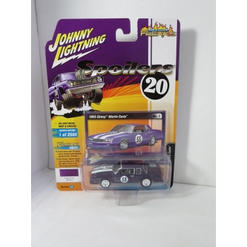 Johnny Lightning 1:64 Chevrolet Monte Carlo 1985 deep violet